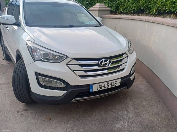 Hyundai Santa Fe SUV, Diesel, 2015, White