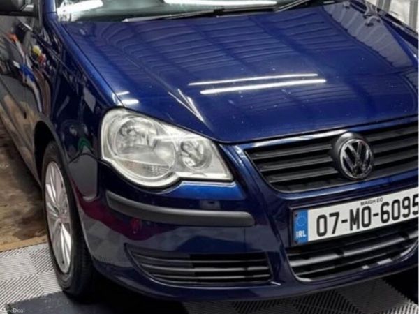 Volkswagen Polo Hatchback, Petrol, 2007, Blue