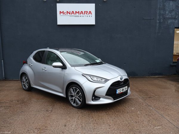 Toyota Yaris Hatchback, Petrol Hybrid, 2023, Grey