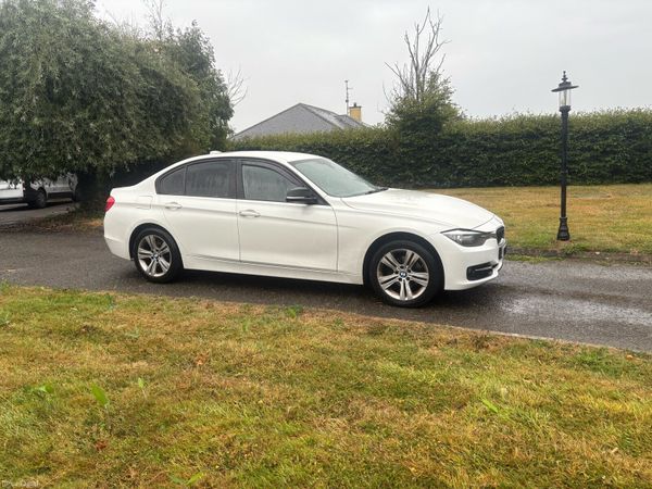 BMW 3-Series Saloon, Petrol, 2013, White