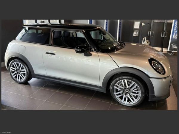 Mini Cooper Hatchback, Petrol, 2024, Grey