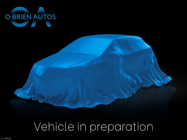 Volkswagen Golf Hatchback, Petrol, 2017, Blue