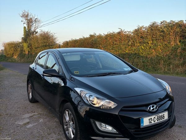 Hyundai i30 Hatchback, Diesel, 2012, Black