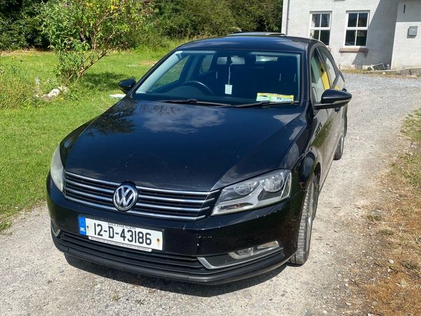 Volkswagen Passat Saloon, Diesel, 2012, Black