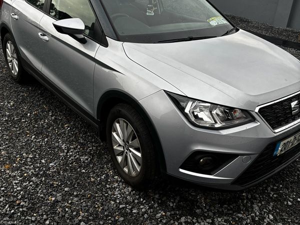 SEAT Arona SUV, Petrol, 2020, Grey