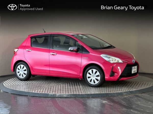 Toyota Yaris Hatchback, Petrol Hybrid, 2019, 