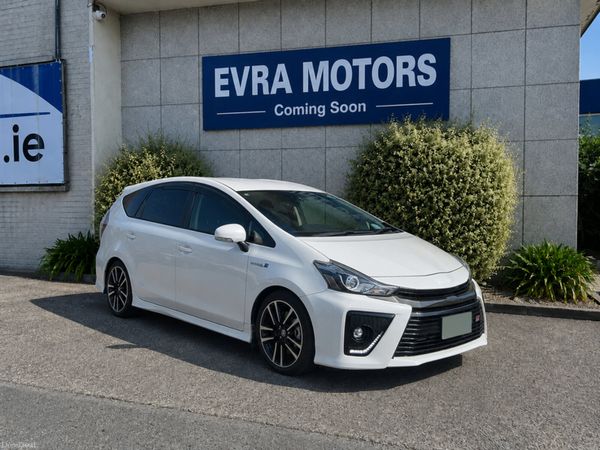 Toyota Prius MPV, Petrol Hybrid, 2018, White