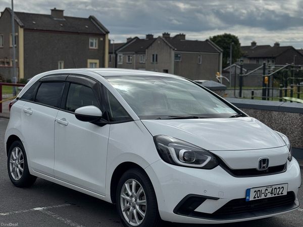 Honda Fit Hatchback, Petrol Hybrid, 2020, White