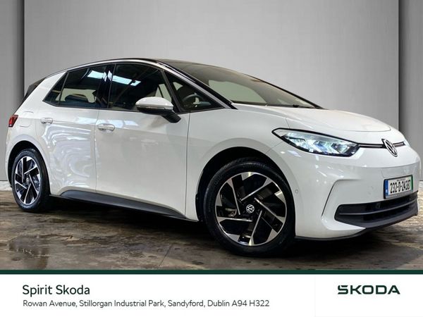 Volkswagen ID.3 Hatchback, Electric, 2023, White