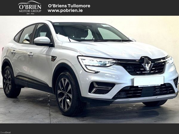 Renault Arkana Hatchback, Petrol, 2023, White