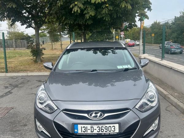 Hyundai i40 Estate, Petrol, 2013, Silver
