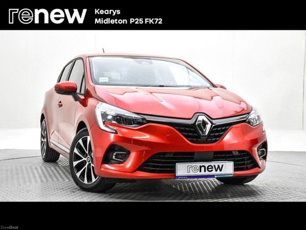 Renault Clio Hatchback, Petrol, 2022, Red