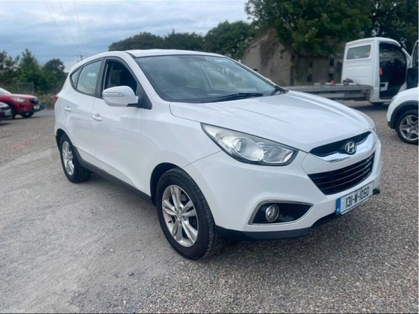 Hyundai ix35 SUV, Diesel, 2013, White