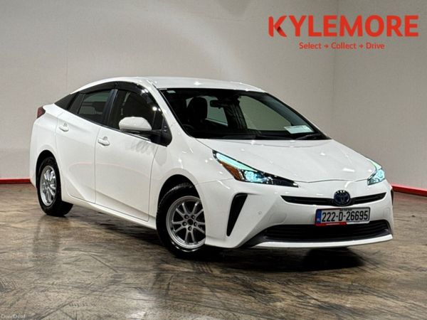 Toyota Prius Hatchback, Petrol Hybrid, 2022, White