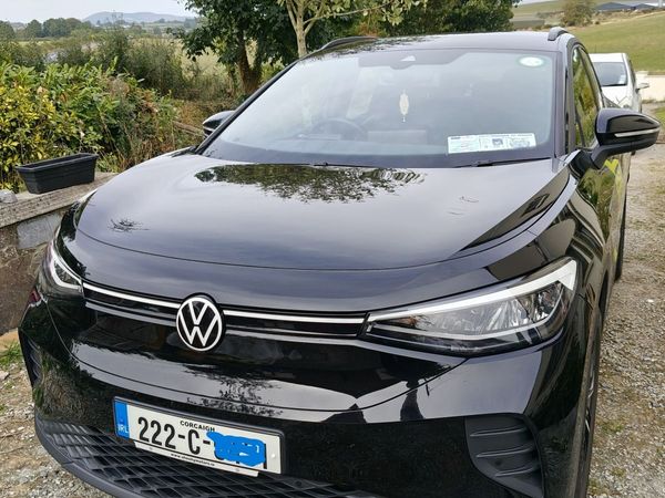 Volkswagen ID.4 Estate, Electric, 2022, Black