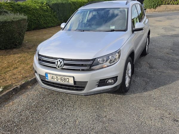 Volkswagen Tiguan SUV, Diesel, 2014, Silver