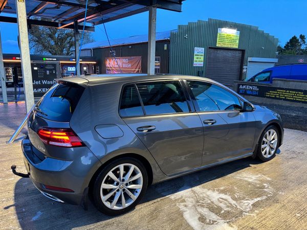 Volkswagen Golf Hatchback, Diesel, 2017, Grey
