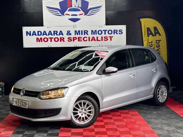 Volkswagen Polo Hatchback, Petrol, 2014, Silver