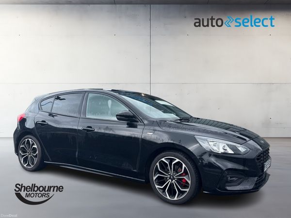 Ford Focus Hatchback, Petrol, 2019, Black