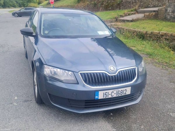 Skoda Octavia Hatchback, Diesel, 2015, Grey