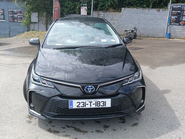 Toyota Corolla Saloon, Petrol Hybrid, 2023, Black