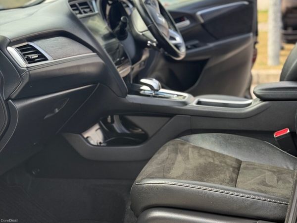 Honda Shuttle MPV, Petrol Hybrid, 2016, Black