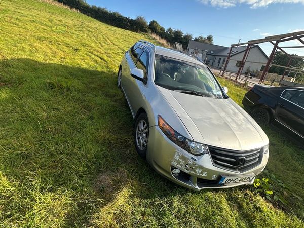 Honda Accord Estate, Diesel, 2009, Silver