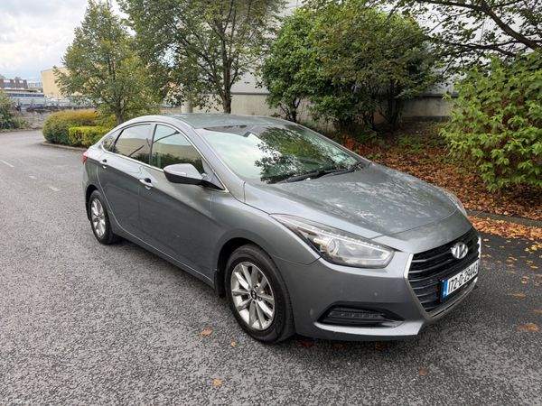 Hyundai i40 Saloon, Diesel, 2017, Silver