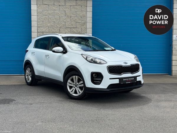 Kia Sportage SUV, Petrol, 2016, White