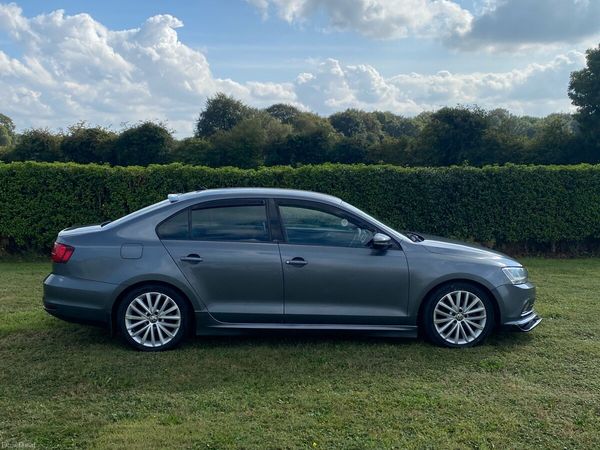 Volkswagen Jetta Saloon, Diesel, 2016, Grey