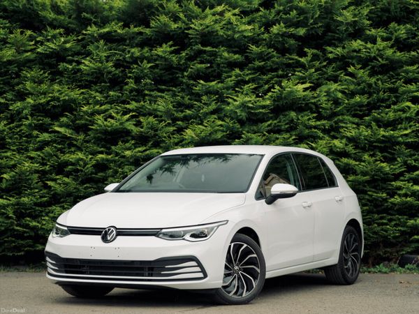 Volkswagen Golf Hatchback, Diesel, 2023, White