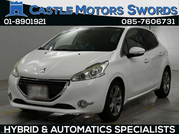Peugeot 208 Hatchback, Petrol, 2014, White