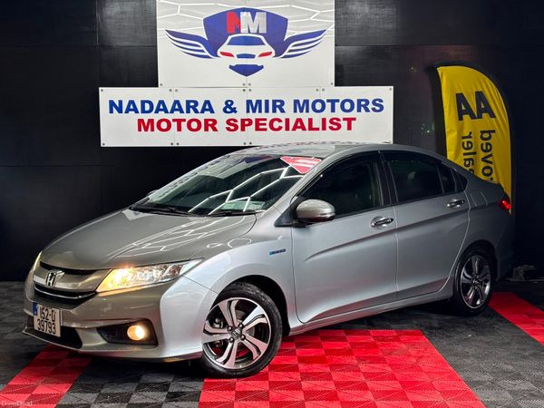 Honda Grace Saloon, Petrol Hybrid, 2015, Silver