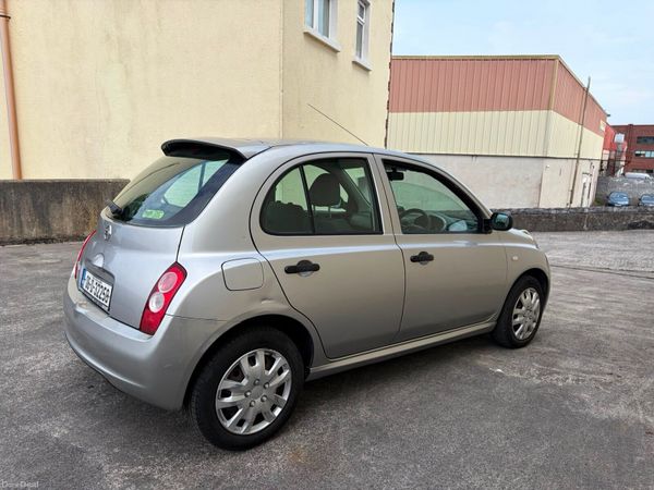 Nissan Micra Hatchback, Petrol, 2006, Silver