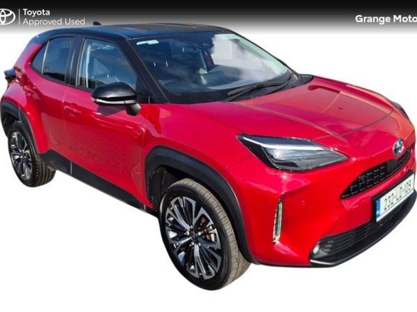 Toyota Yaris Cross Hatchback, Petrol Hybrid, 2023, Red