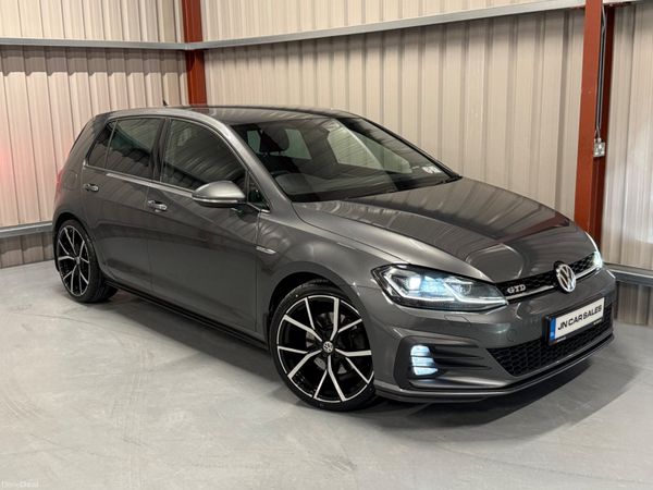 Volkswagen Golf Hatchback, Diesel, 2017, Grey