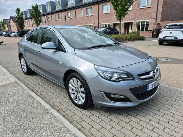Opel Astra Saloon, Diesel, 2013, Silver
