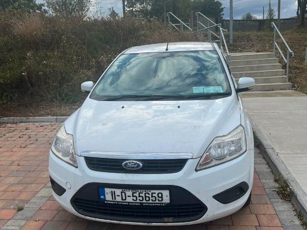 Ford Focus Hatchback, Diesel, 2011, White