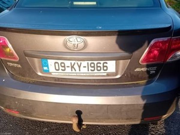 Toyota Avensis Saloon, Diesel, 2009, Grey
