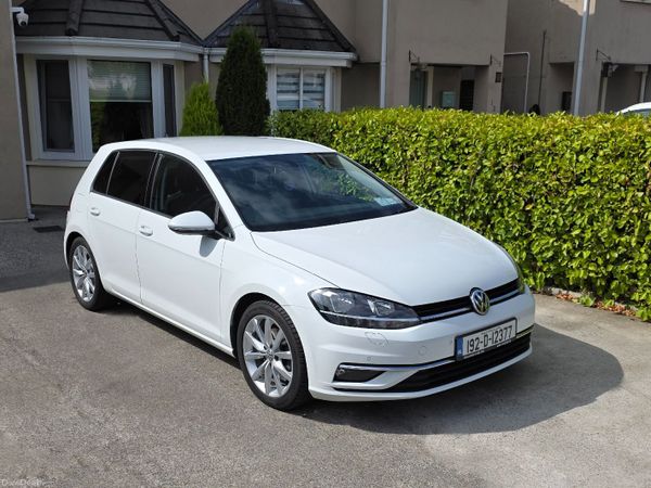 Volkswagen Golf Estate, Petrol, 2019, White
