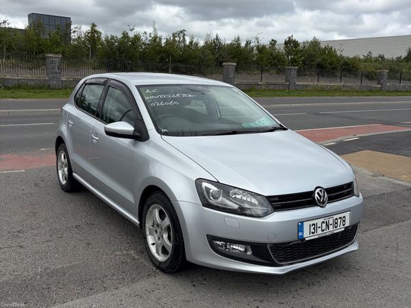 Volkswagen Polo Hatchback, Petrol, 2013, Silver