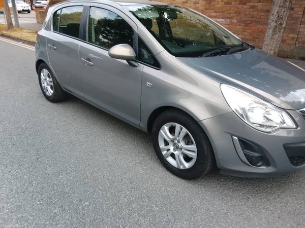 Opel Corsa Hatchback, Petrol, 2013, Bronze