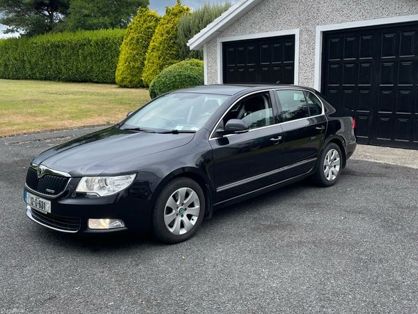 Skoda Superb Saloon, Diesel, 2012, Black