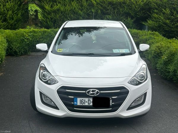 Hyundai i30 Hatchback, Diesel, 2016, White