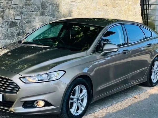 Ford Mondeo Hatchback, Diesel, 2019, Grey