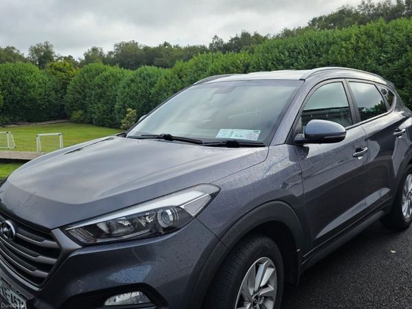 Hyundai Tucson SUV, Diesel, 2016, Grey