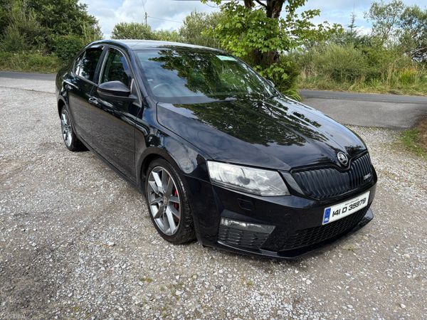 Skoda Octavia Hatchback, Diesel, 2014, Black