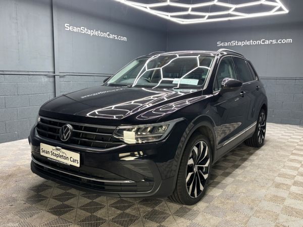 Volkswagen Tiguan SUV, Diesel, 2023, Black