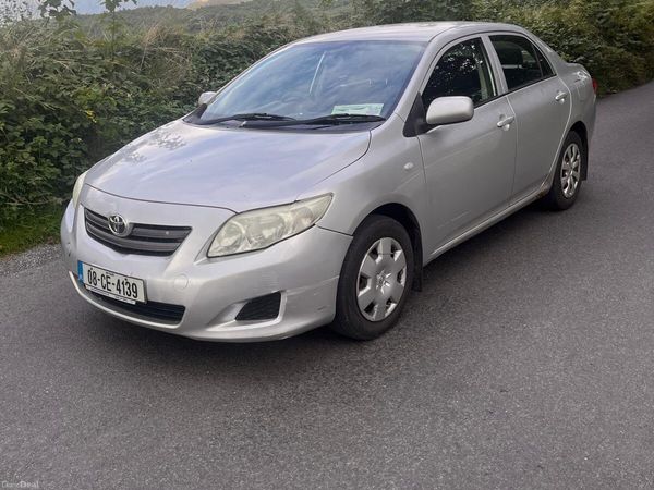 Toyota Corolla Saloon, Petrol, 2008, Silver