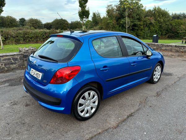 Peugeot 207 Hatchback, Diesel, 2007, Blue